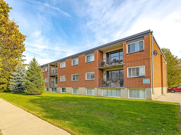 294 Lorne Ave #25 — Photo 6
