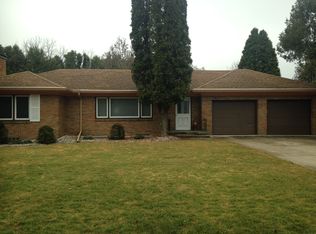 1010 Boichot Rd, Lansing, MI 48906