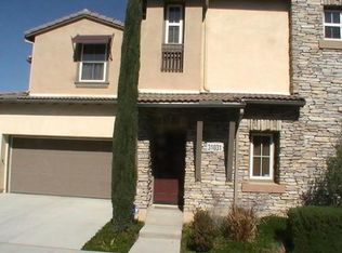 31031 Strawberry Tree Ln, Temecula, CA 92592
