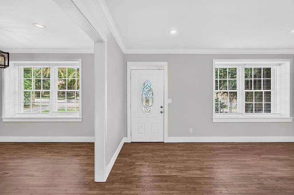 4 bed, 2.0 bath, 1536 sqft, $3,450 — Photo 3