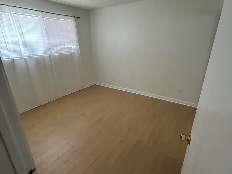 4885 Cole St #7 — Photo 2
