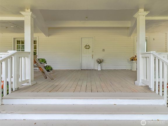 3rd image of 34110 Orville Road E