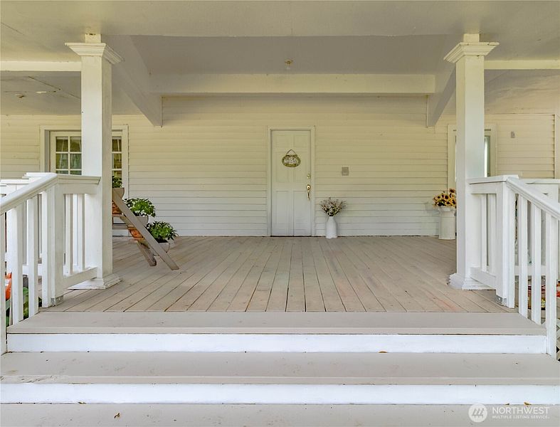 3rd image of 34110 Orville Road E