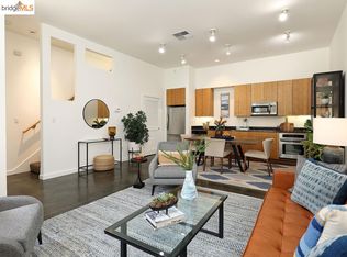 6 Ealing Ln, Oakland, CA 94608