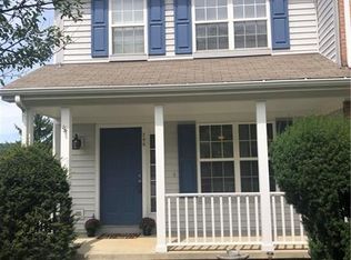 208 Castle Creek Dr, Seven Fields, PA 16046