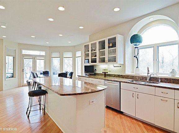 5th image of 5858 Teal Ln