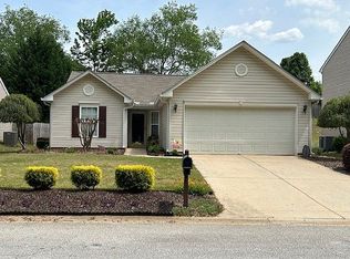 205 Garfield Ln, Simpsonville, SC 29681