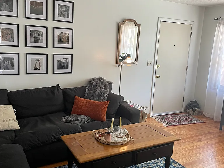 841-843 S 45th St #843 — Photo 17