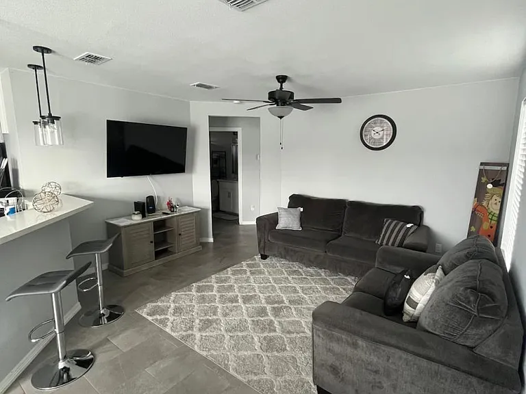 2124 Northridge Ave #C — Photo 16
