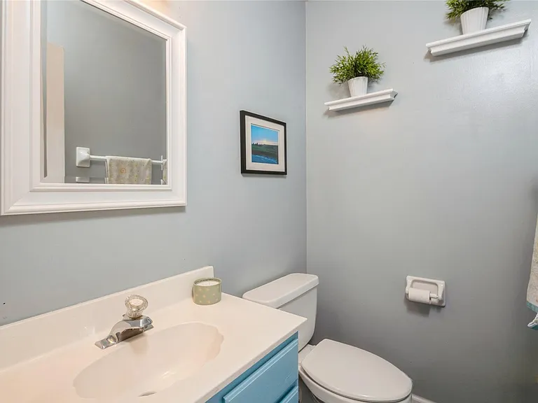 9430 Cantle Dr — Photo 11