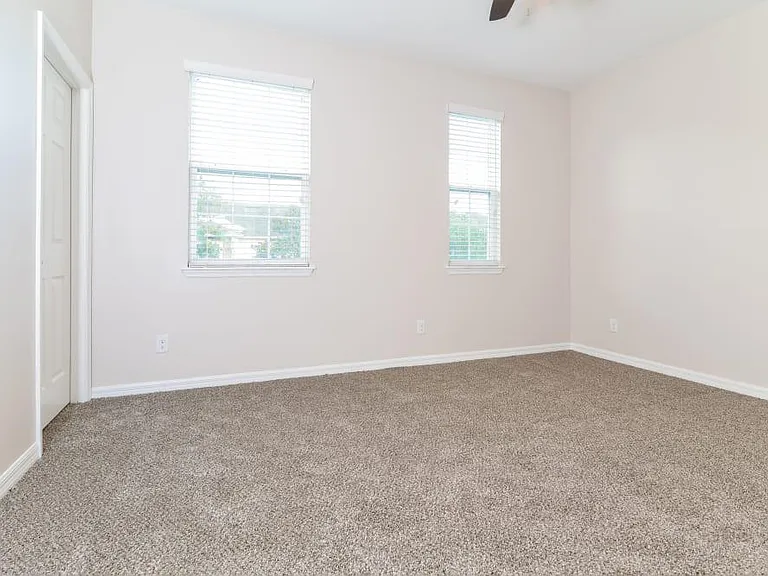 714 Marotta Loop — Photo 9