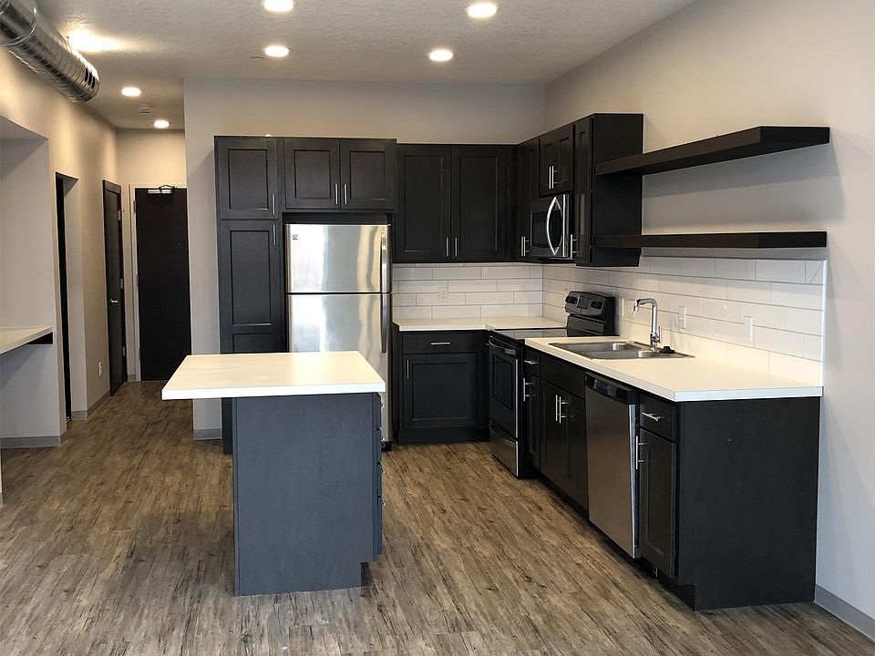 1st image of 250 State St #202