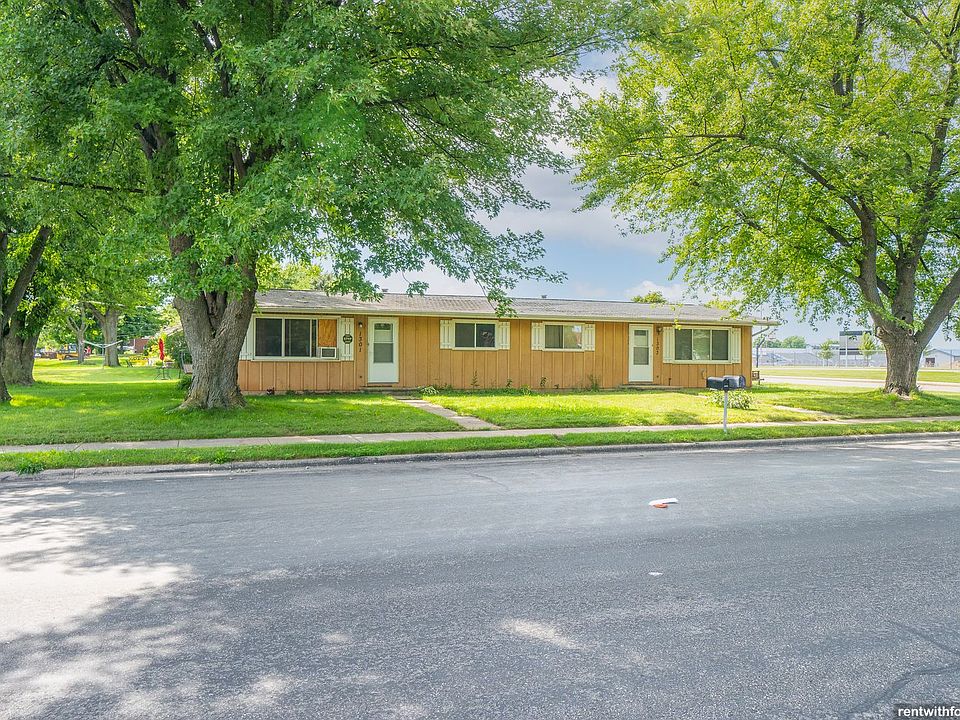 2nd image of 1301 Taylor St #1301