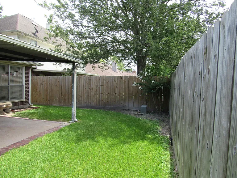 10139 Cedaredge Dr — Photo 36