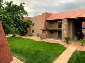 5081 River Glen Dr