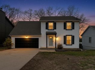 8020 N Everton Ave, Kansas City, MO 64152