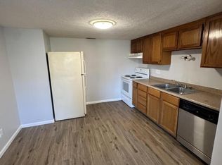 8380 Cottonwood Dr, Cincinnati, OH 45231