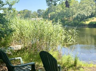 80 Country Club Dr APT 5, South Yarmouth, MA 02664