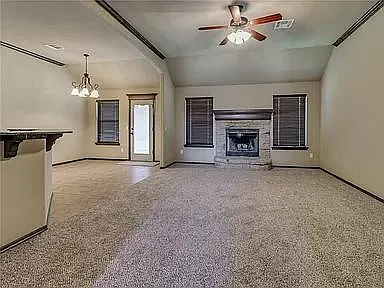3308 Sharon Dr — Photo 3