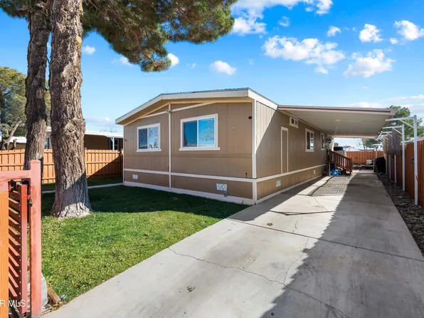 3300 15th St W Space 153, Rosamond, CA 93560