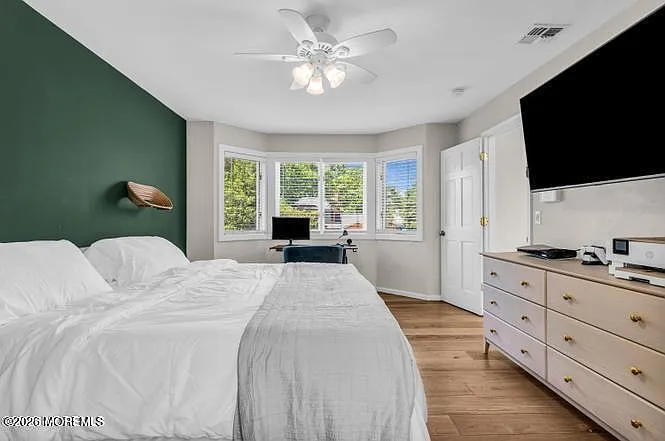 51 Venice Dr — Photo 11