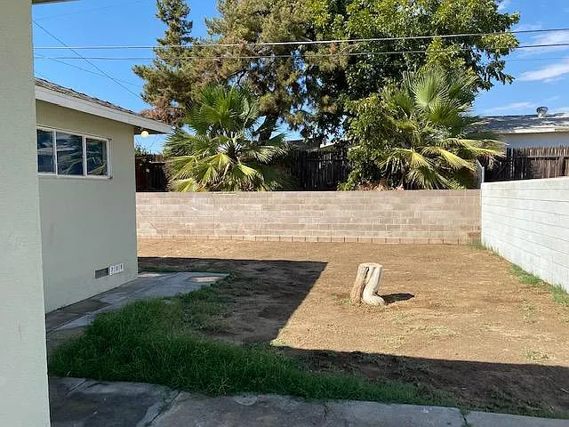 6604 Franklin Ave — Photo 16
