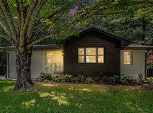 920 Willivee Dr, Decatur, GA 30033