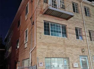 2207 College Point Blvd #3, College Point, NY 11356