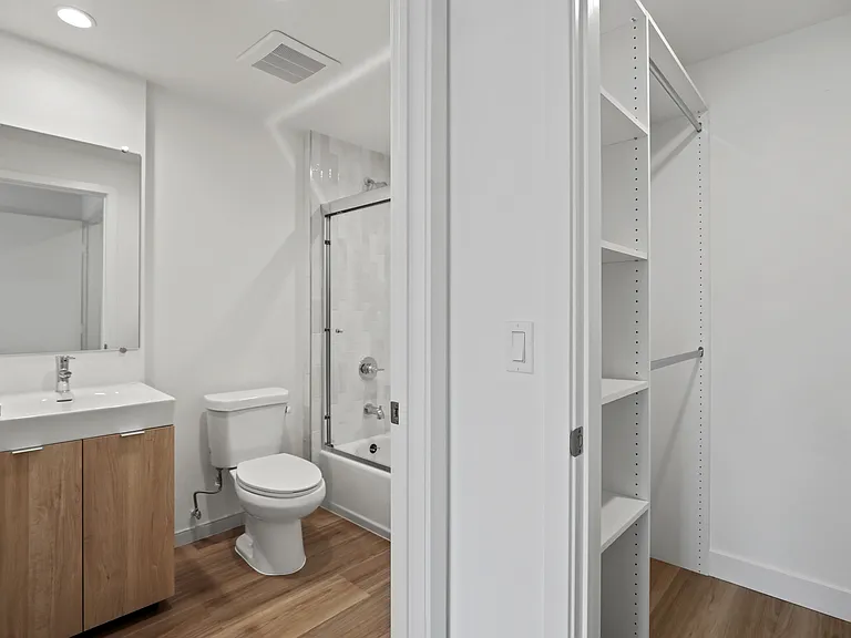 Tamarind Sunset — Photo 120