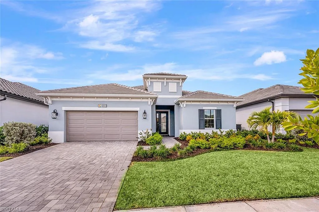 3 bed, 2.5 bath, 1966 sqft, $3,300 — Photo 1