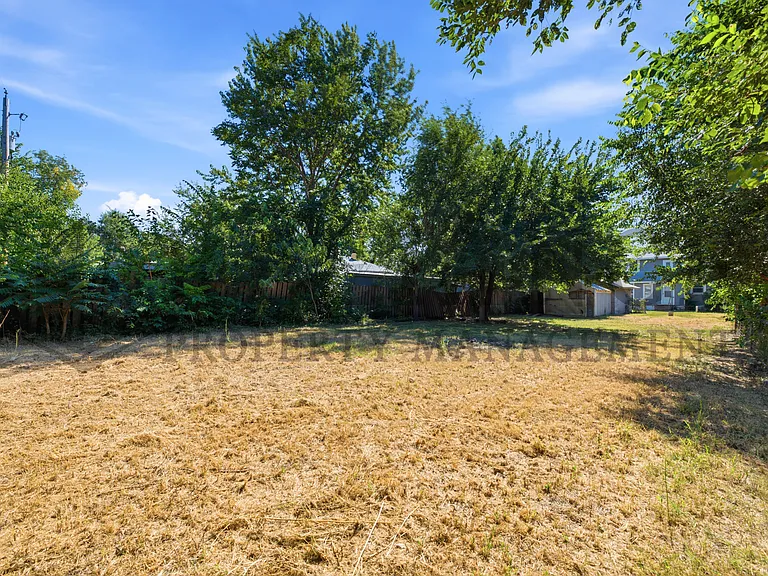 432 S Osage St — Photo 13