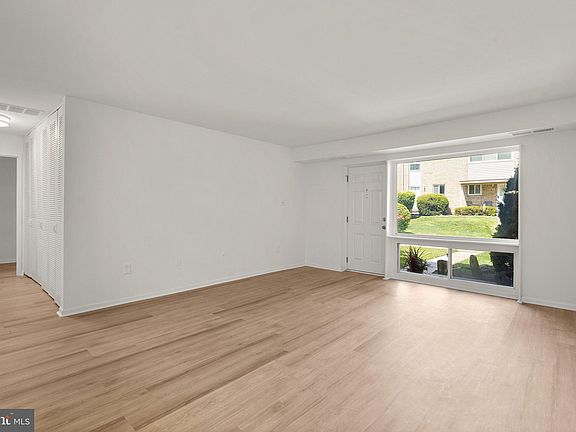 4th image of 3111 University Blvd W APT 3