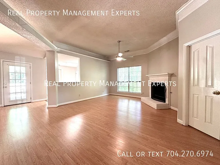 801 Water Wheel Ct — Photo 7