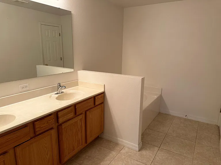 3093 Chica Cir — Photo 6