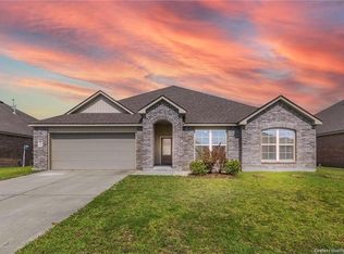 3259 Snowy Egret Dr, Lake Charles, LA 70615