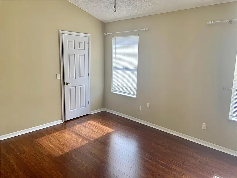 3878 Kingston Oaks Cv — Photo 5