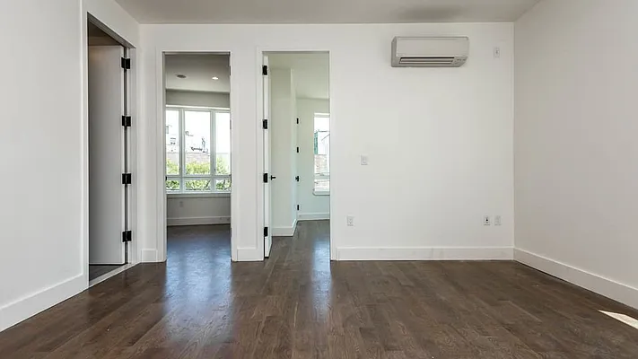 Rented by Nooklyn NYC LLC | media 8