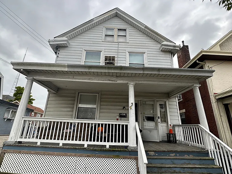 349 W McMillan St — Photo 1