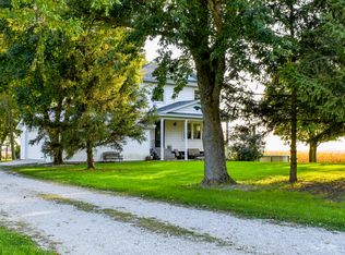 25318 E 2000 North Rd, Saunemin, IL 61769