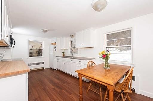 2nd image of 353 West St