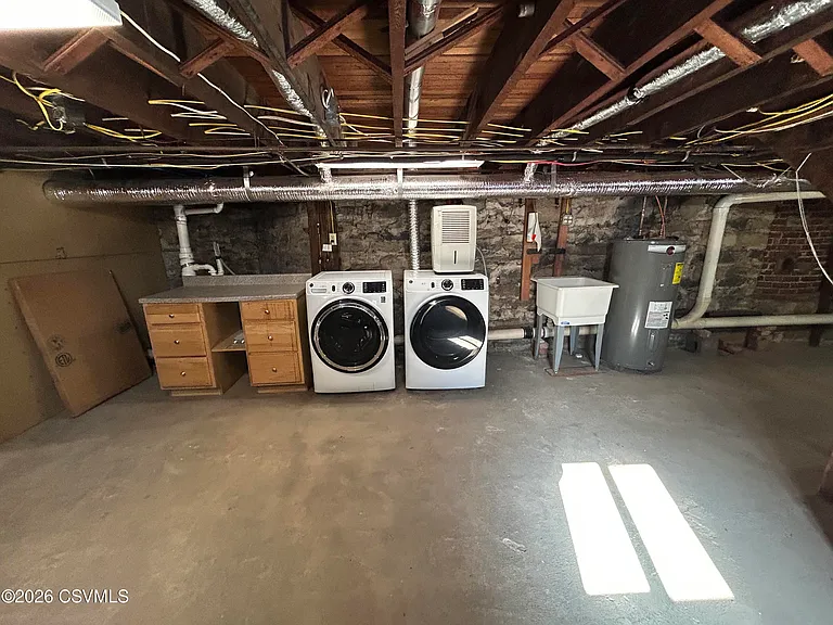 44 S 4th St — Photo 32