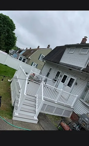 33 Alder St #B — Photo 2