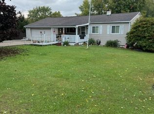 5225 Clay St, Louisville, OH 44641