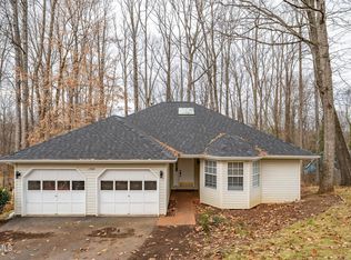 1702 Colonial Ridge Rd, Johnson City, TN 37604