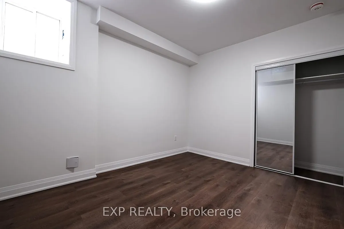 Building Photo - 28 Elverton Cres #BASEMENT