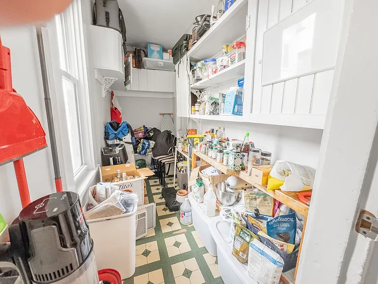 35 Essex St #3 — Photo 14
