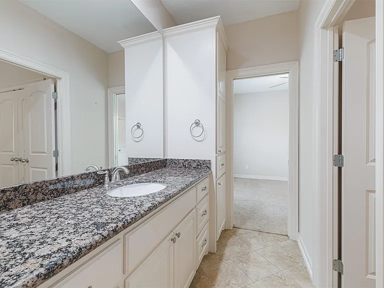 11207 Tramonto Dr — Photo 10