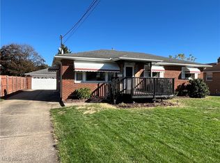 591 Ingalls Rd, Akron, OH 44312