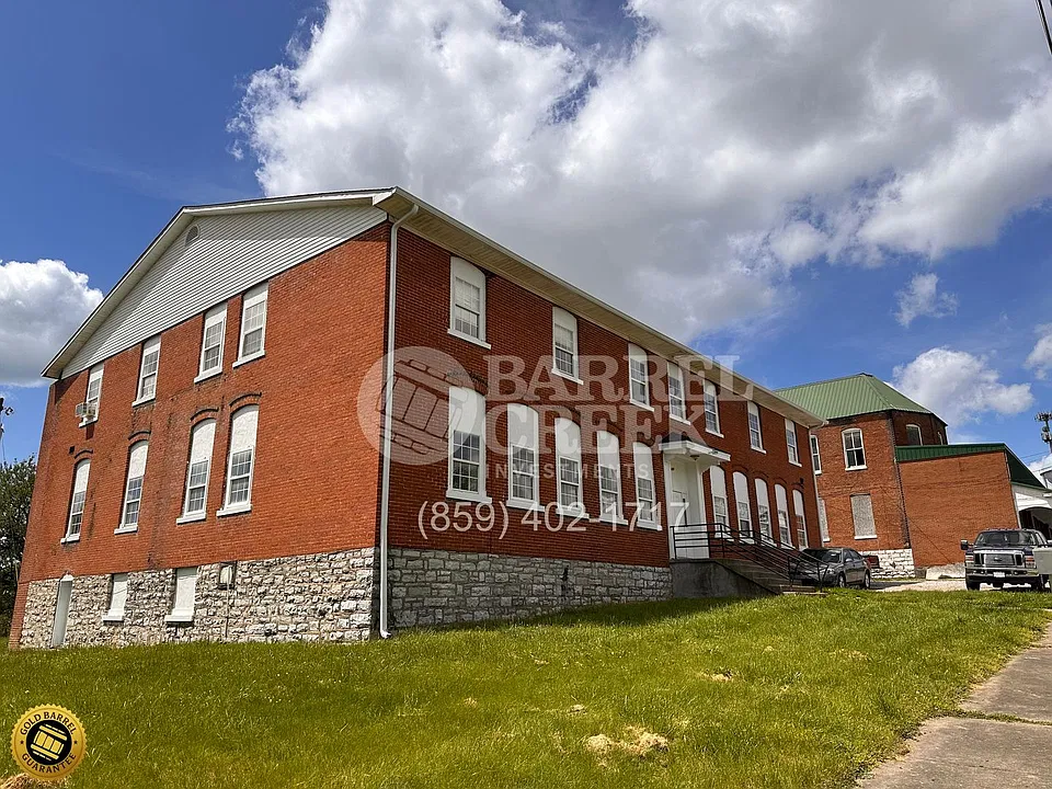508 N Main St