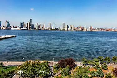 Sold by Coleman Real Estate Group